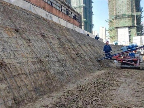 清苑建筑边坡支护